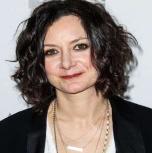 Sara Gilbert